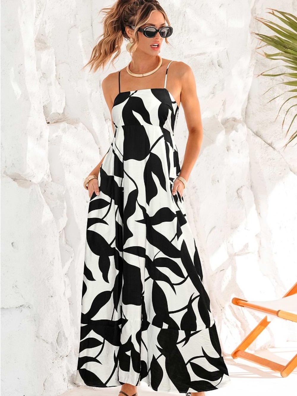 Cupshe Black & White Leaf-Print Maxi Dress- SMALL